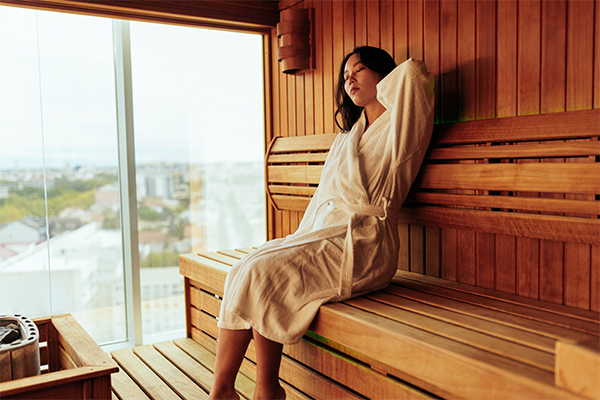 Is it Better to Use the Sauna Before or After Exercising?